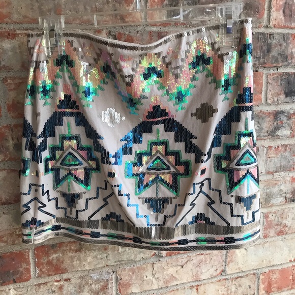 {EXPRESS} Aztec Tribal Pattern Mini Skirt - Picture 7 of 8